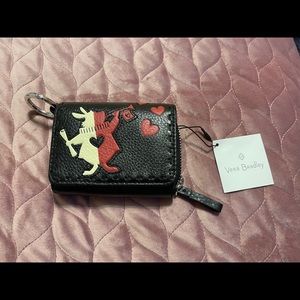 NWT vera bradley/disney queen of hearts wallet